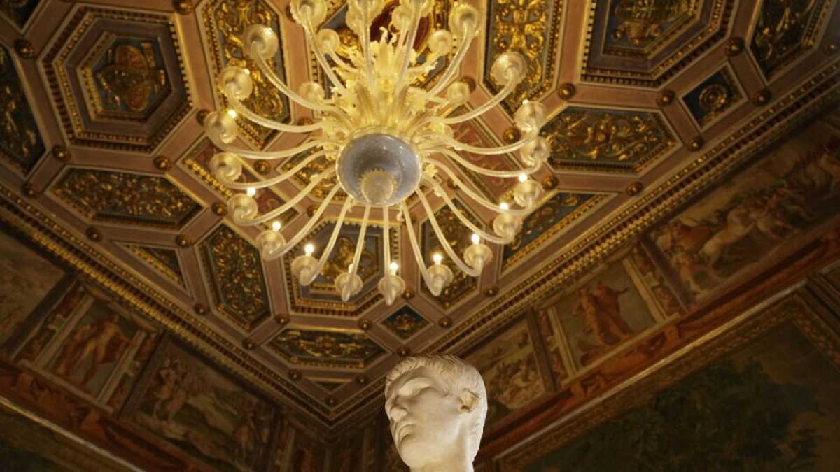 Immagine di I Farnese nella Roma del Cinquecento