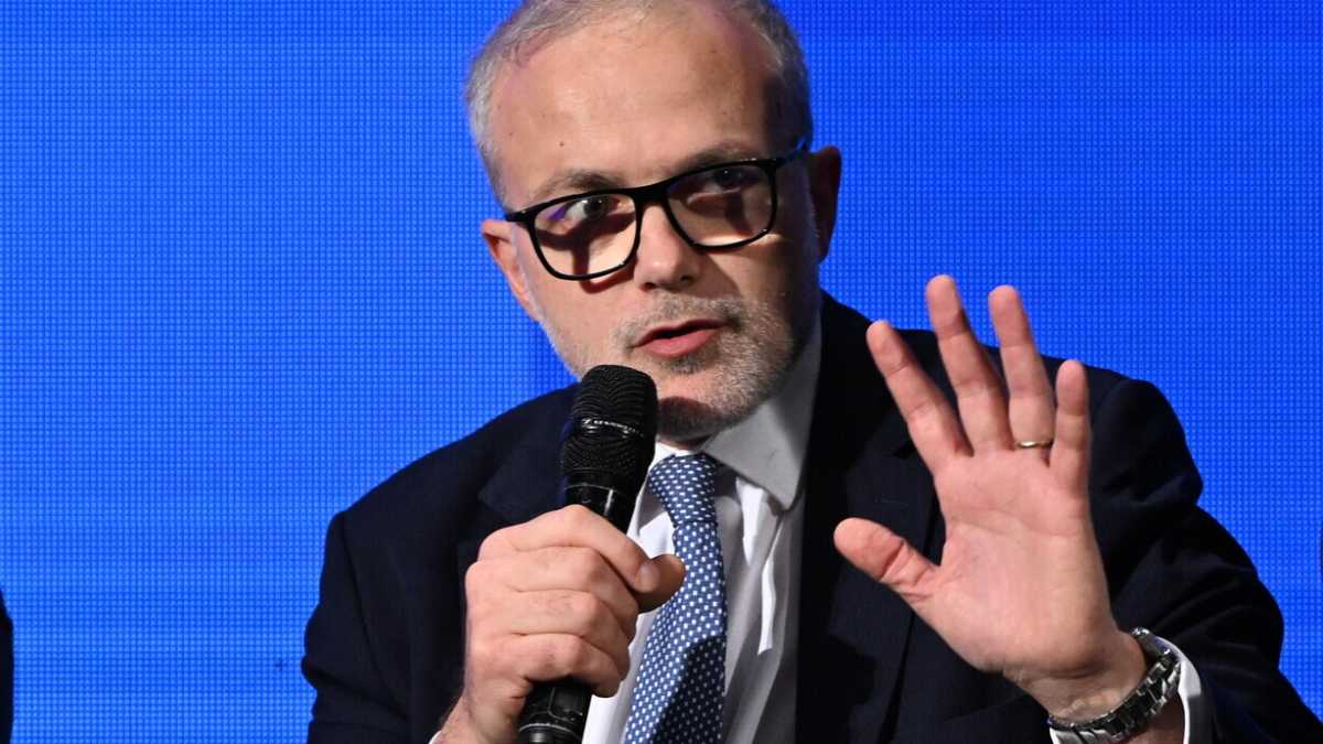 Immagine di San Ruffini queer: finisce a parlare con Castagnetti, l’ex M5s, Trenta, Damilano che ricorda Michela Murgia. Capogiro