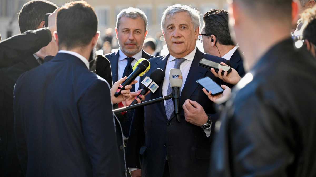 Immagine di Tajani: "Marina Berlusconi è un'imprenditrice, dice quello che vuole"
