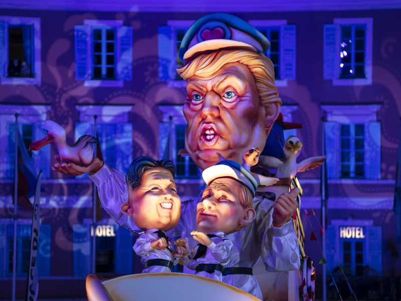 Sfilata di carri al Carnevale di Nizza (LaPresse)&nbsp;<br />