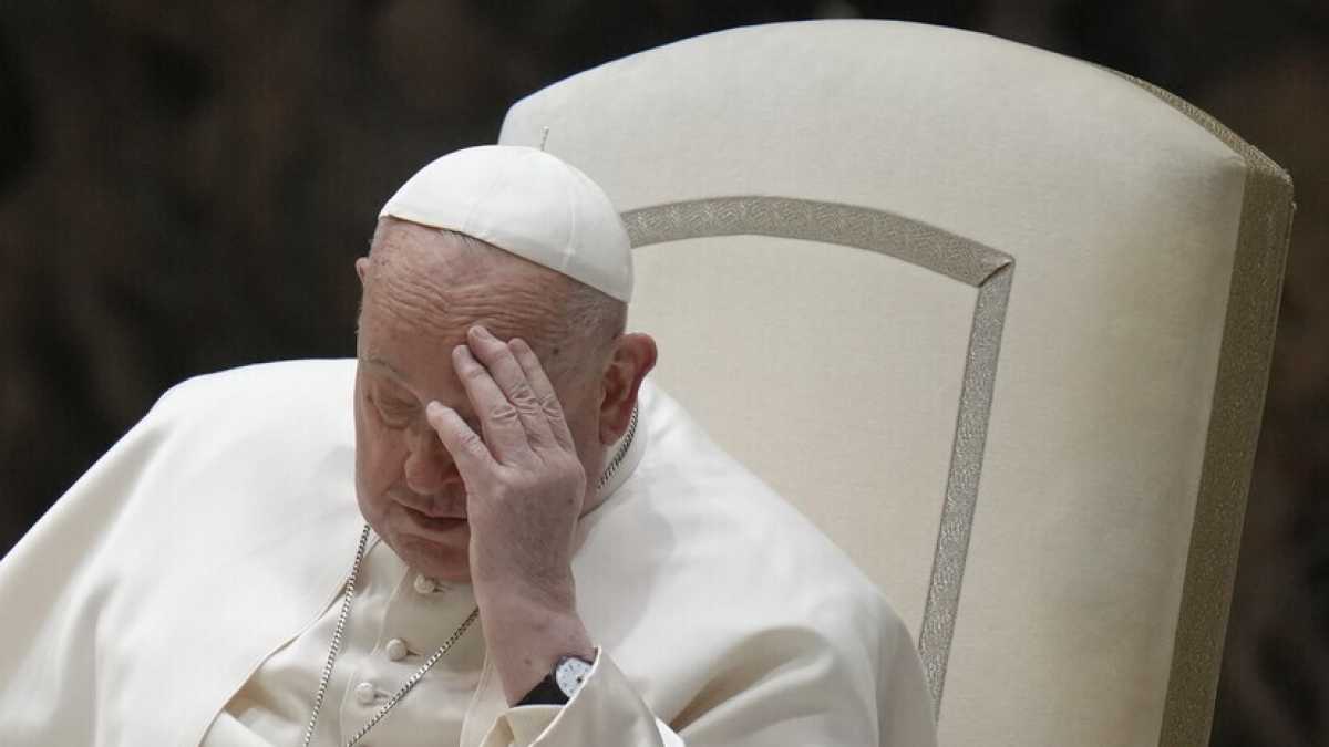 Immagine di Le condizioni critiche di Papa Francesco, al Gemelli con una polmonite bilaterale