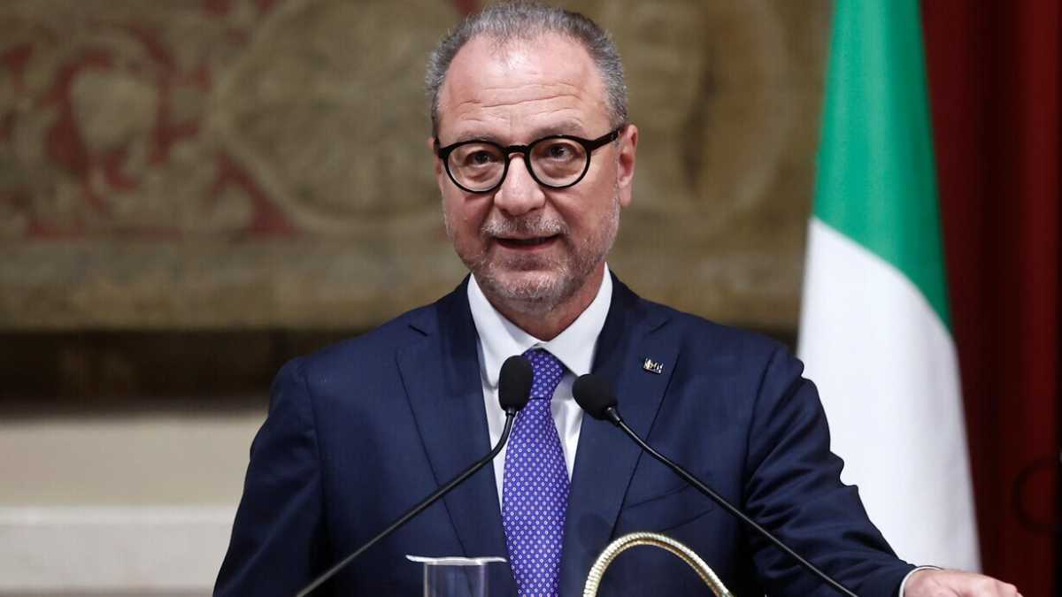 Immagine di Mulé: "Le parole di Marina Berlusconi sono il predellino intellettuale di Forza Italia. Tajani? Mangi filetto di tigre"