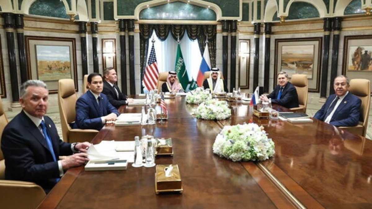 Immagine di Per Mosca la diplomazia non porta la pace ma manda avanti la guerra. Fatti: dagli accordi di Minsk a oggi