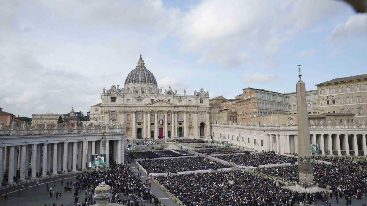 Immagine di Ecco perché il Papa non può andare in vacanza