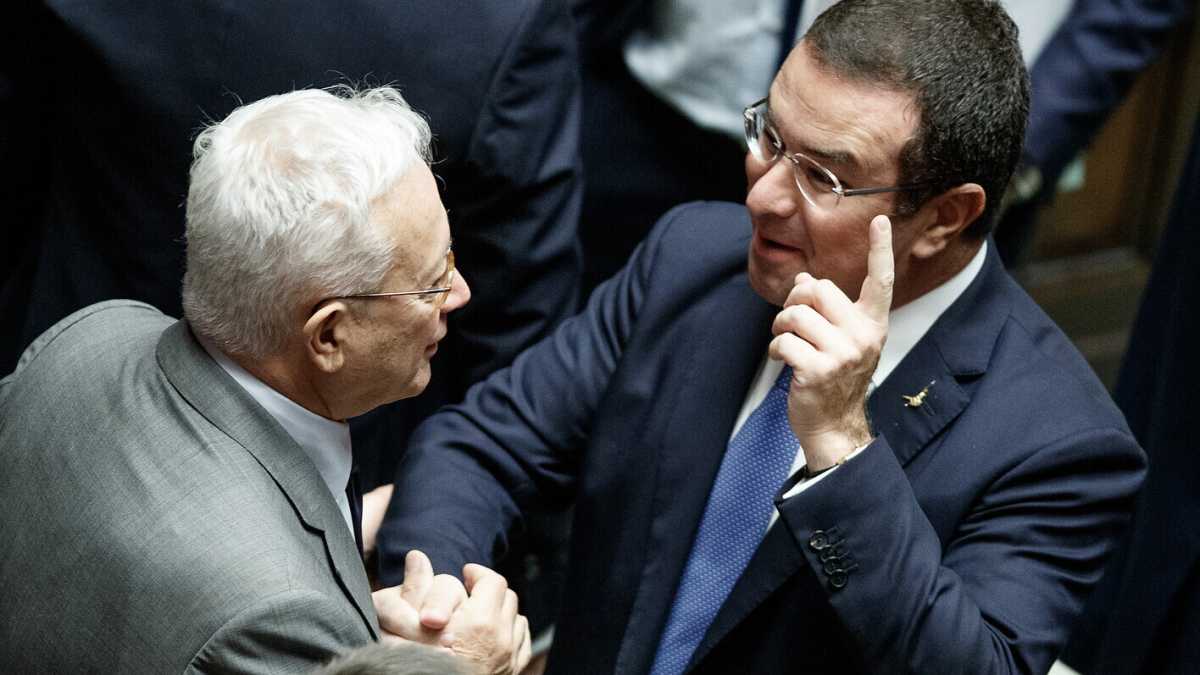 Immagine di "Trump è macho, l'Italia deve mettersi sotto il suo cappello. la Ue è tossica". Parla Candiani, il "geografo" di Salvini