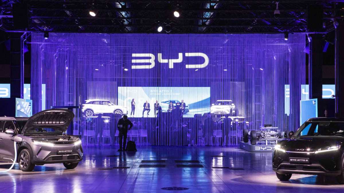 Immagine di Byd cerca fornitori italiani per le sue automobili. L'alternativa a Stellantis parla cinese?