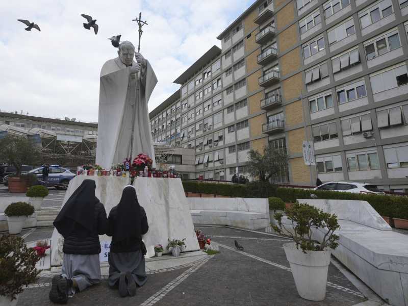 La notte è trascorsa bene per Papa Francesco al Gemelli