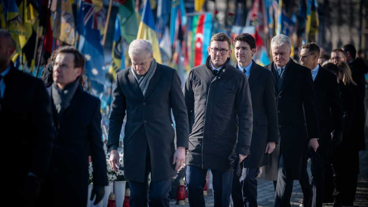 Immagine di Il 24 febbraio a Kyiv è operoso: l’accordo con Washington e il tavolo di lavoro con gli alleati Ue