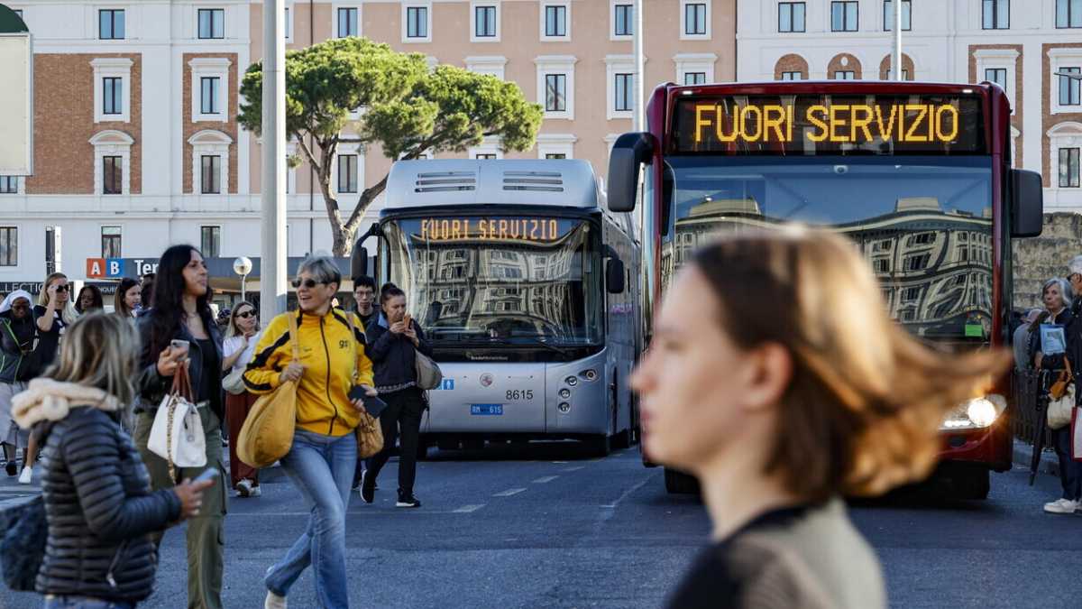 Immagine di L'Antitrust contro Atac per i disservizi del trasporto pubblico a Roma