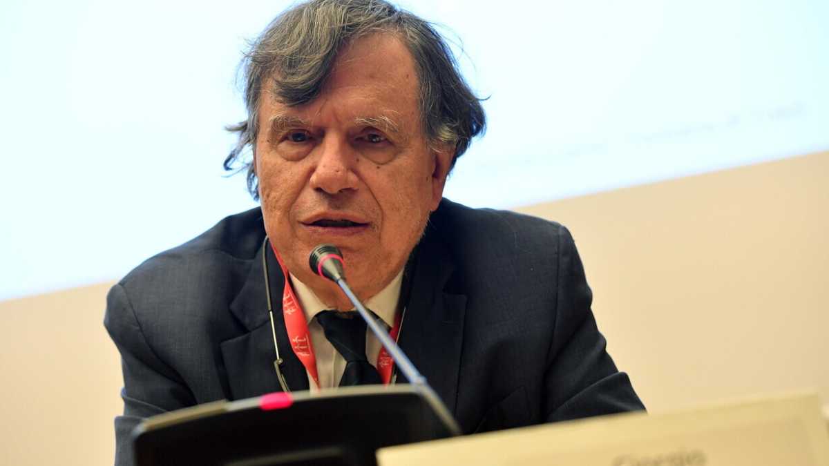 Immagine di La lezione dello scienziato Parisi alla commissione Covid su scienza e virus