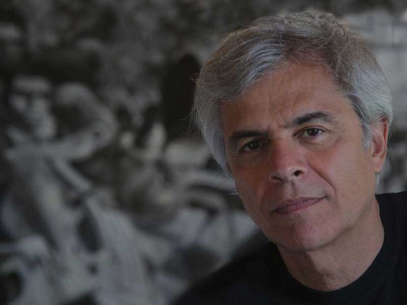 Stefano Mainetti e il suo Along Time: un viaggio musicale che attraversa il tempo