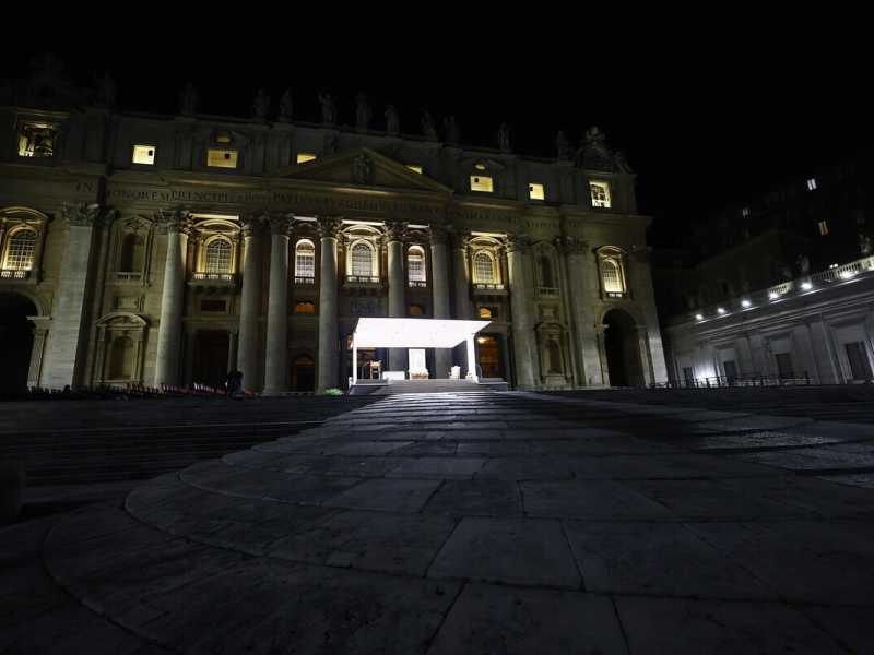 Lo sciocco indignarsi per il dopo Francesco