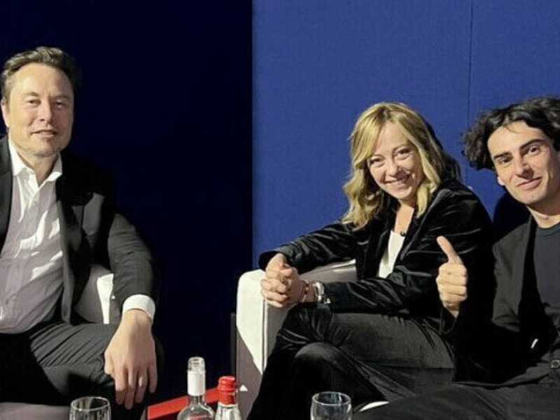 Ddl Spazio, FI attacca: “Stroppa stroppia”. Imbarazzo in FdI