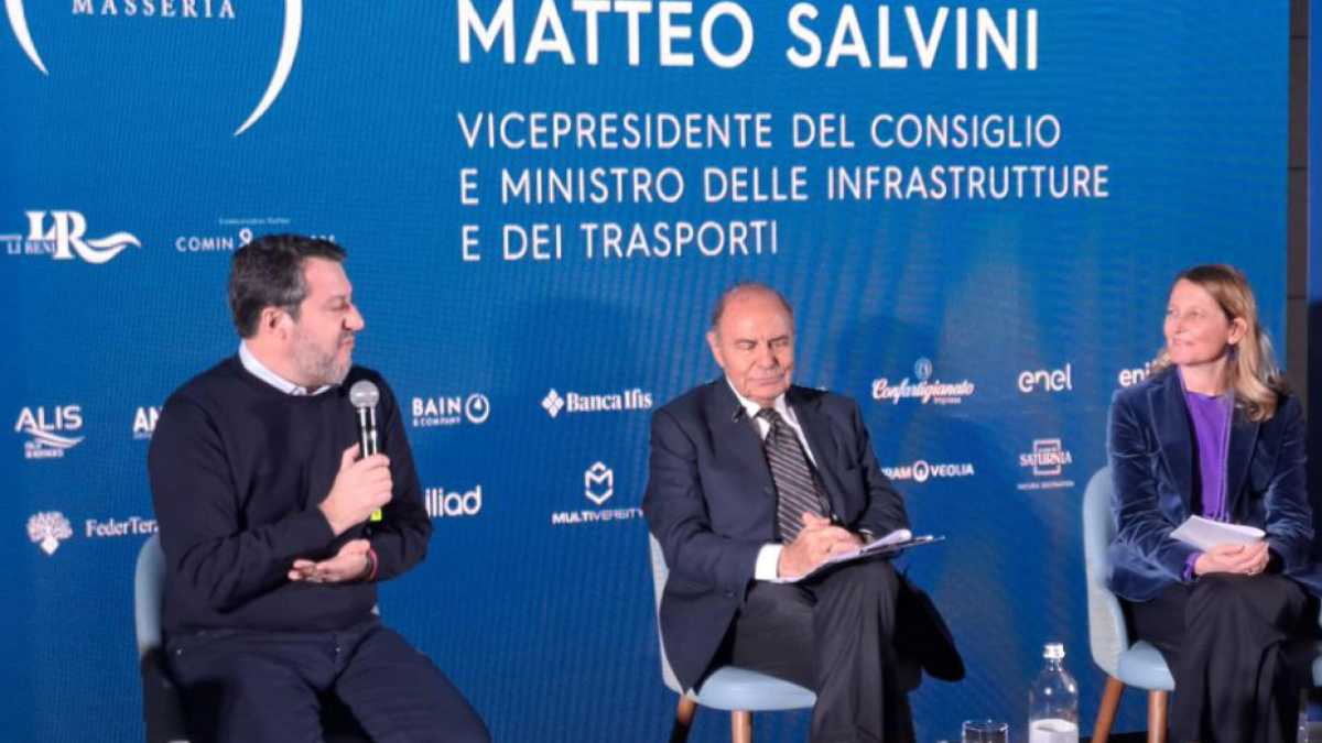 Immagine di Non solo Zaia. Il “Trump first” di Salvini non piace alla base leghista