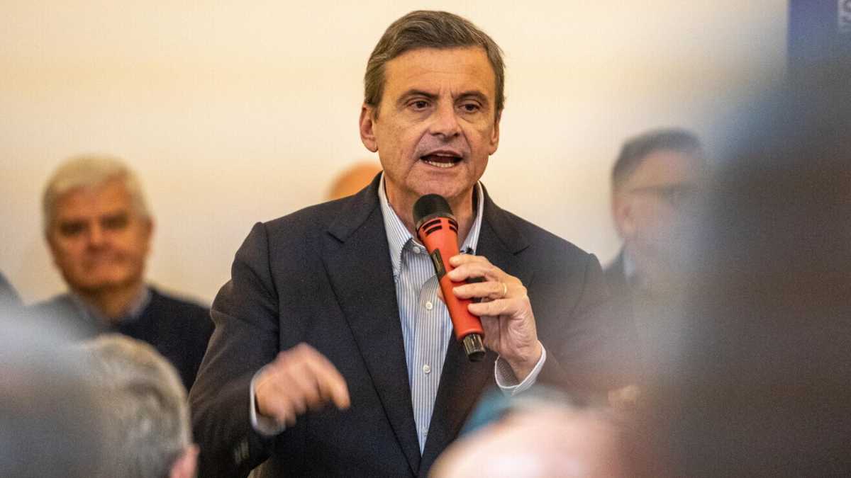 Immagine di “I ruoli si conquistano sul campo, non sui giornali”, dice Calenda a Beppe Sala