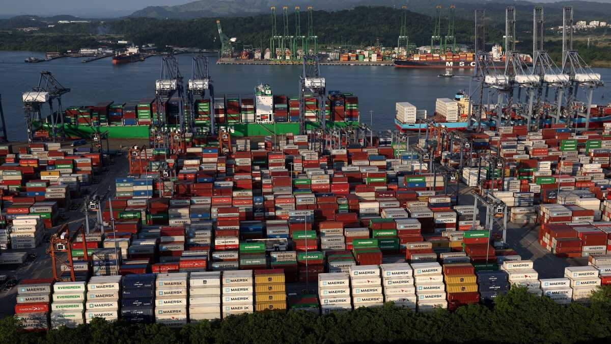 Immagine di Il Canale di Panama tornerà americano grazie a Blackrock (e all'italiano Aponte)