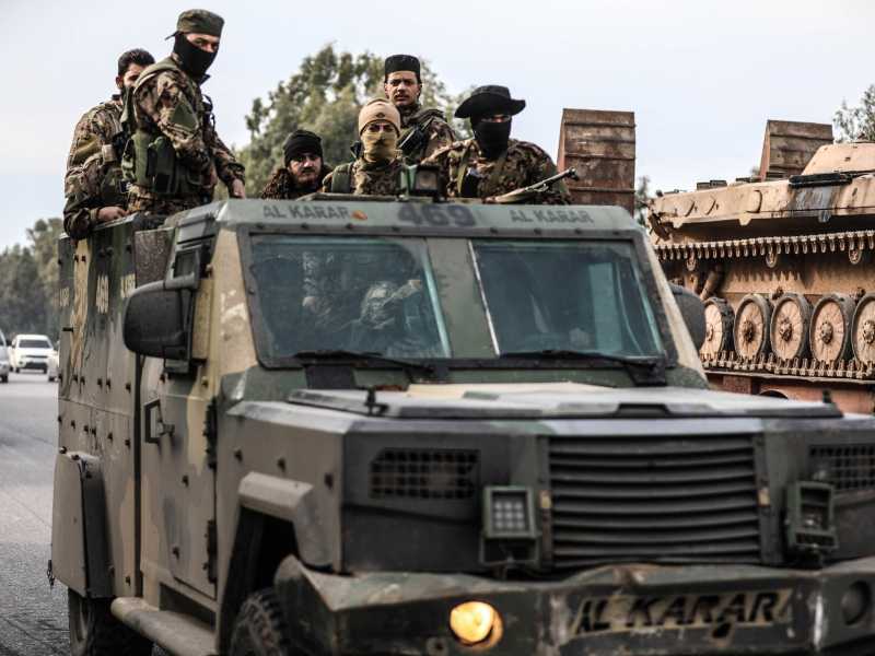 Gli alawiti uccisi in Siria mettono in dubbio la moderazione di Sharaa