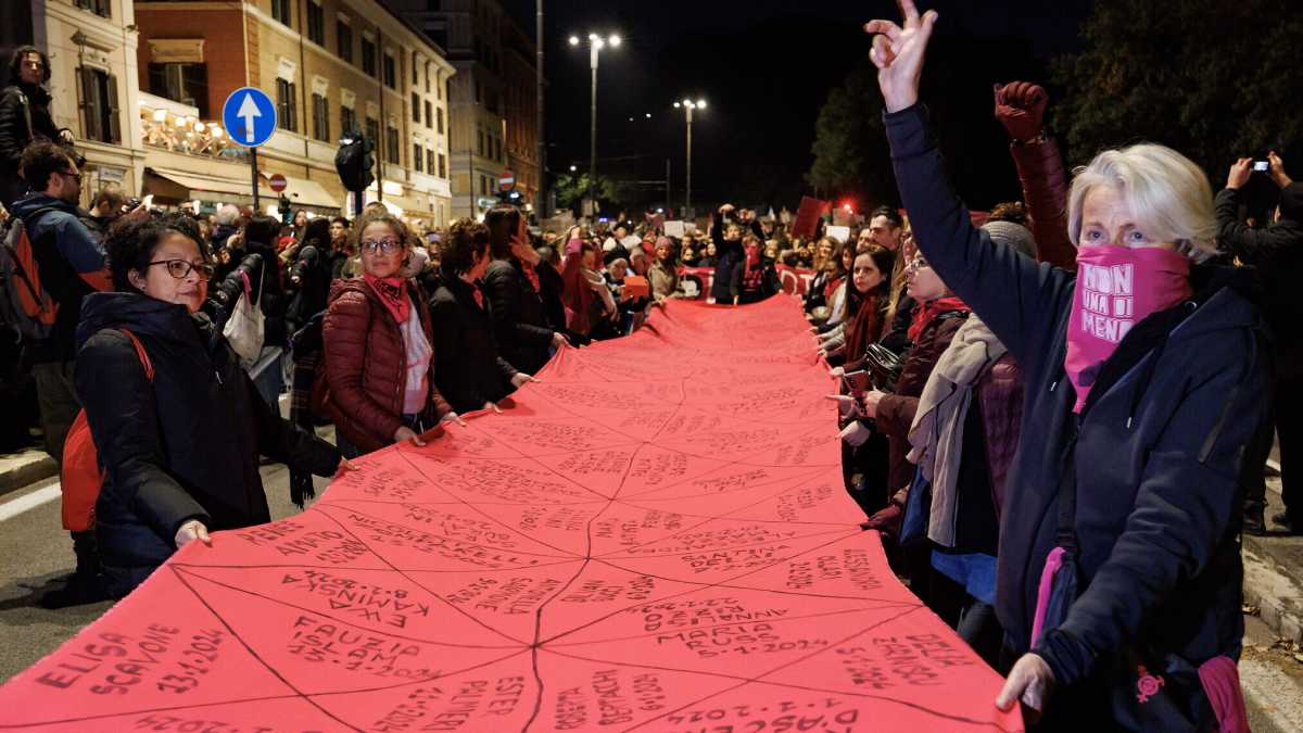 Immagine di Femminicidi, lotte vere e leggi demagogiche
