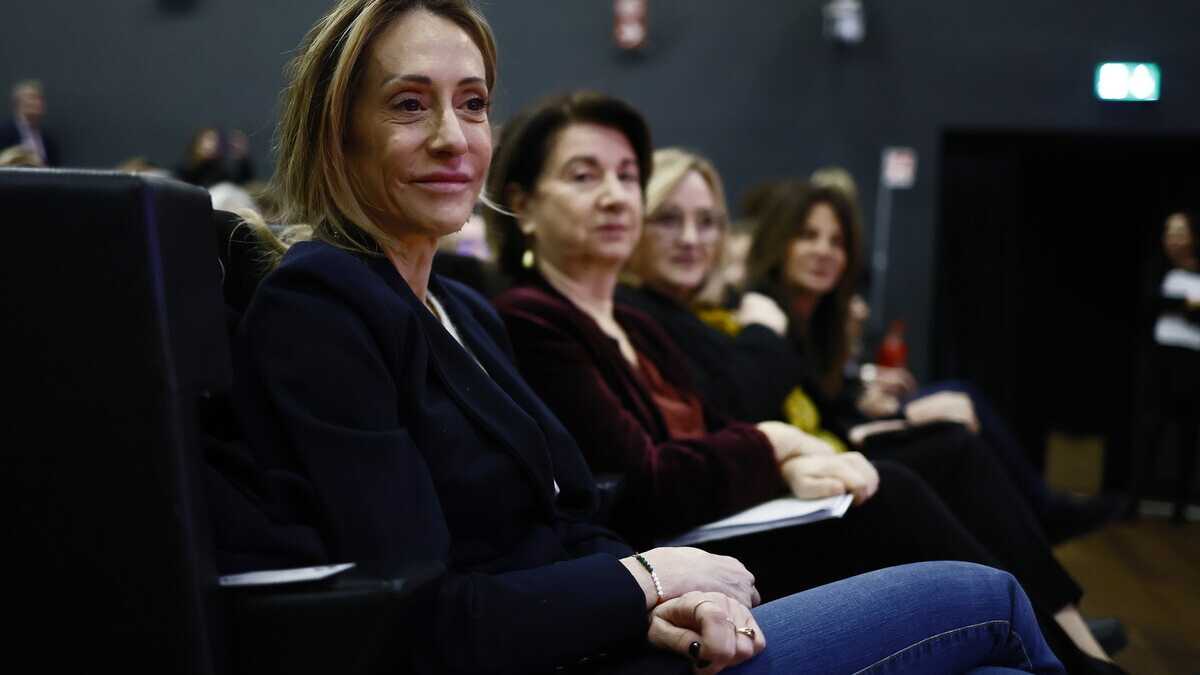 Immagine di Una mattina con Arianna Meloni. Baci, super donne e Rolex, "regalo de mamma"