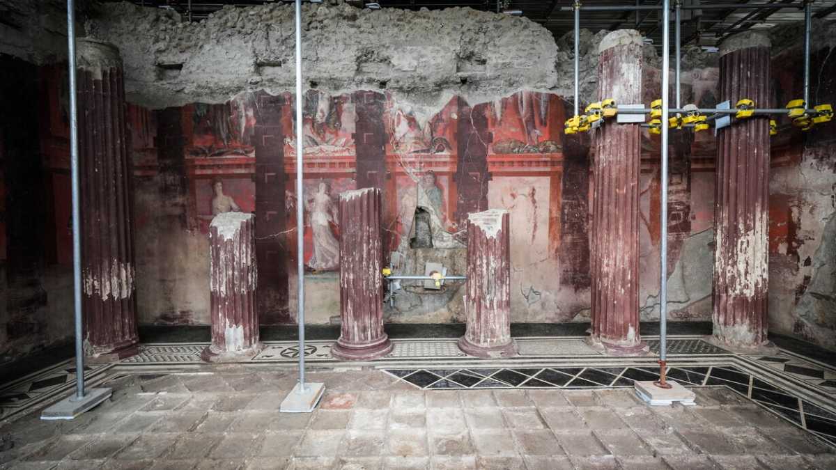 Immagine di Dioniso l’immortale. Gli affreschi dell’incredibile Casa del Tiaso a Pompei