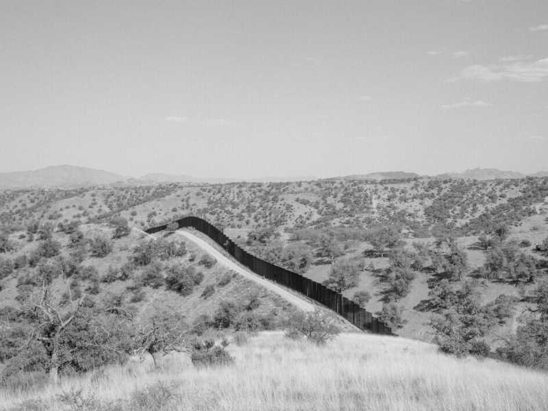  Nogales, Arizona, 2017. In basso, Mesa, Arizona, 2017 © Francesco Anselmi<br />
