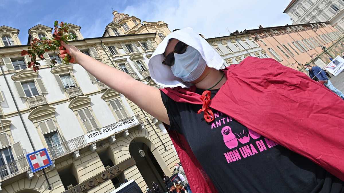 Immagine di Perché il reato di femminicidio non sta in piedi. Parla il prof. Vittorio Manes