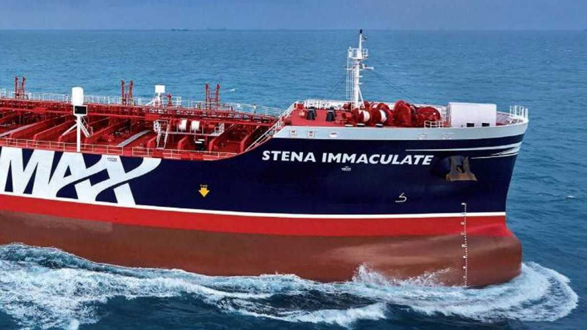 Immagine di Cosa non torna nell’incidente marittimo contro una petroliera
