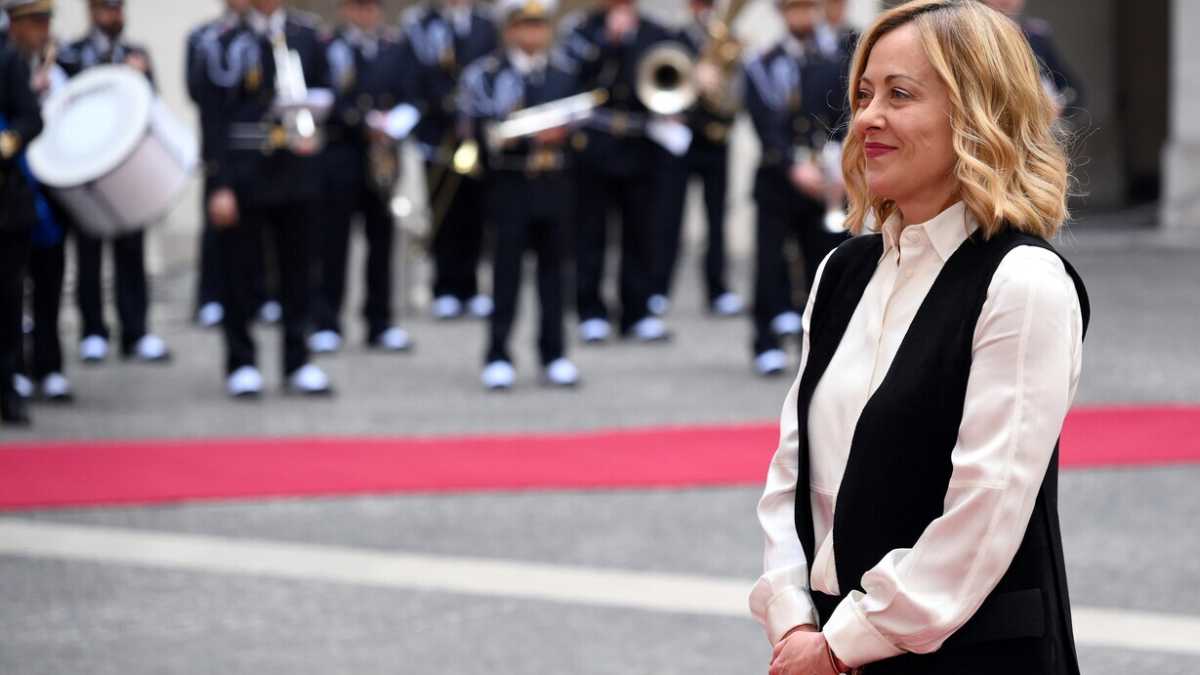 Immagine di Meloni a sorpresa dà forfait all'evento sull'industria della moda a Milano