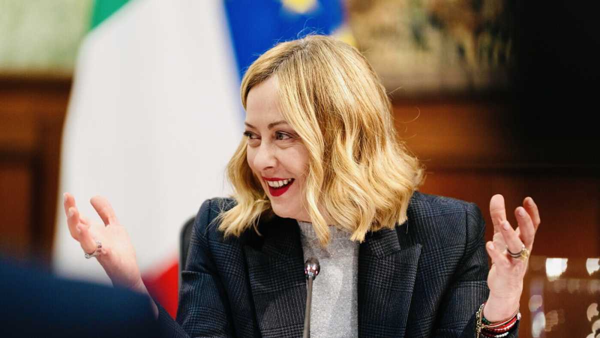 Immagine di L’ambigua Meloni è ancora un argine contro le ambiguità di Schlein e Salvini