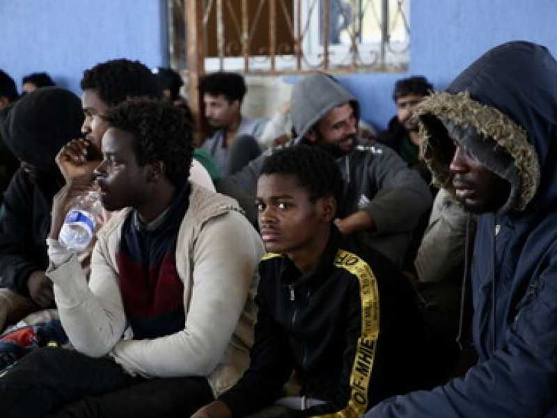 Migranti subsahariani in Libia (foto Getty)