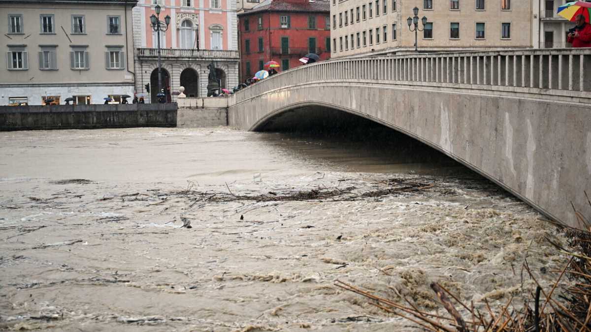 Immagine di Lode allo scolmatore dell’Arno. L’esempio Toscana per le regioni a rischio