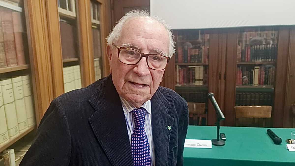 Immagine di Francesco Canessa, una vita tra i ricordi di Caruso e il Settecento napoletano