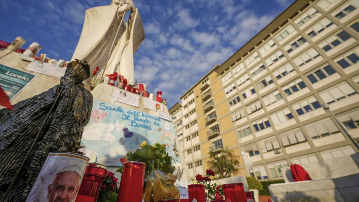 Immagine di Il Papa e Hackman: una teoria che piacerà molto all'Internazionale complottista