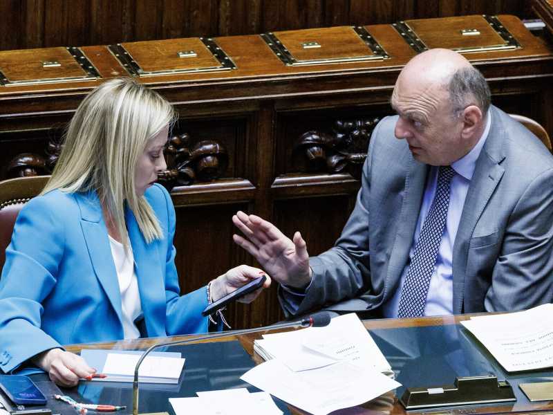 Energia a vanvera. L’Italia boccia il pacchetto Ue, ma deve decidere cosa vuole davvero