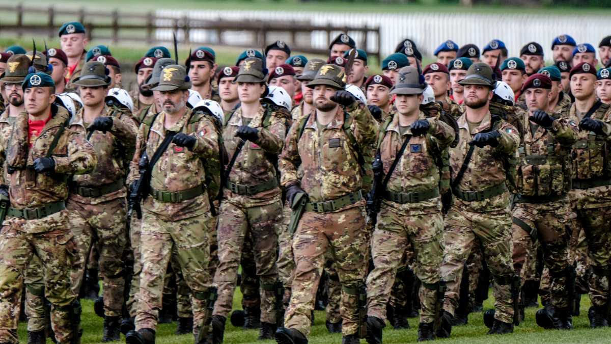 Immagine di L'inutile leva militare: come l'Italia ha sprecato milioni e tempo in un esercito che non ha mai combattuto