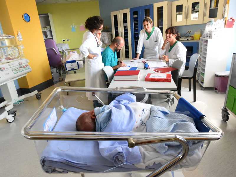 La Puglia è prima al mondo: screening genetico neonatale per tutti