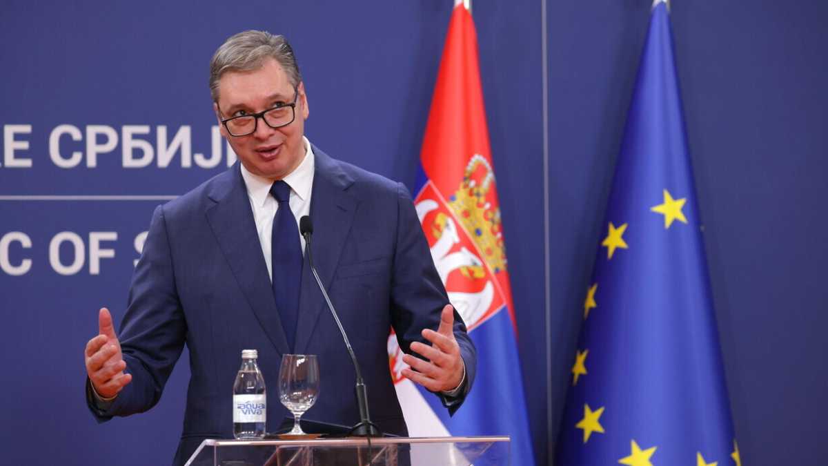Immagine di Cosa può fare l’Ue per non subire il ricatto di Vucic