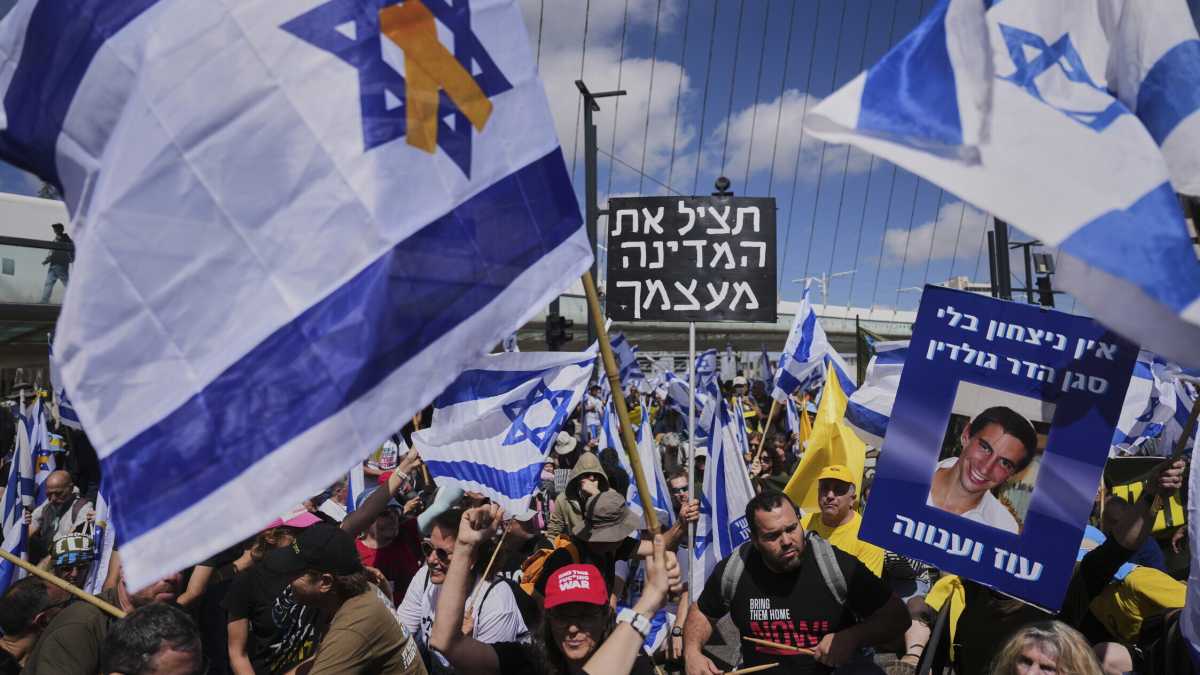 Immagine di I due fronti di Israele: lo scontro tra Netanyahu e Bar e la svolta militare su Gaza