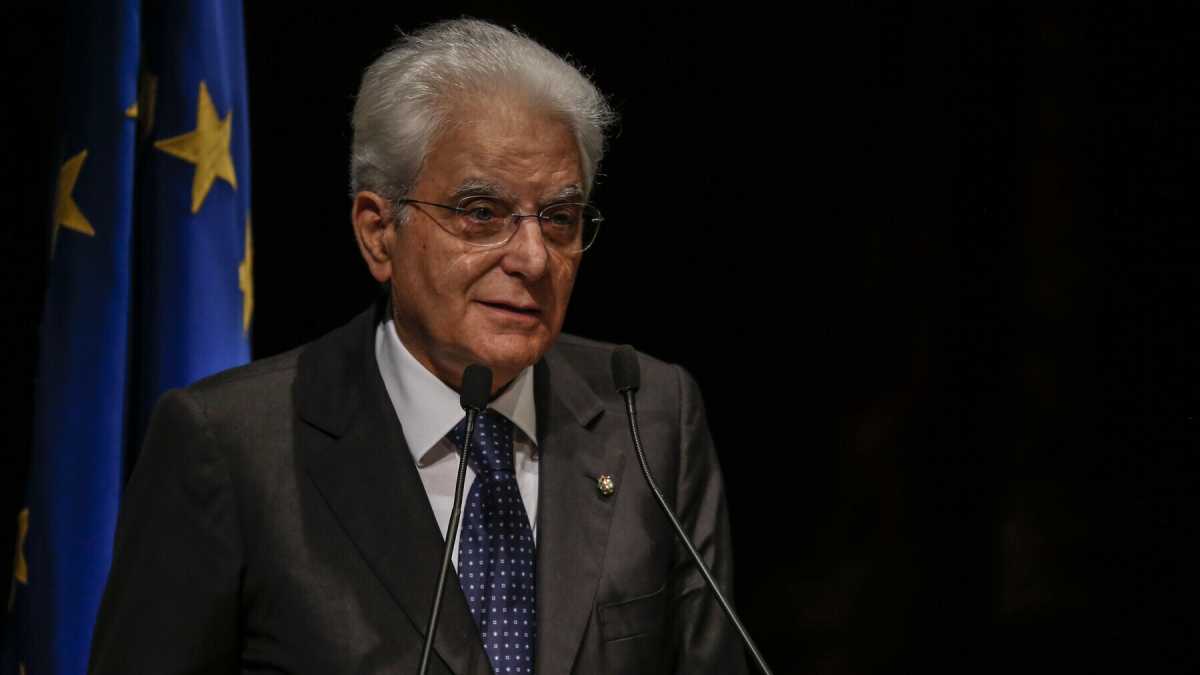 Immagine di Le gran trollate di Mattarella ai sovranisti, sulla difesa della patria
