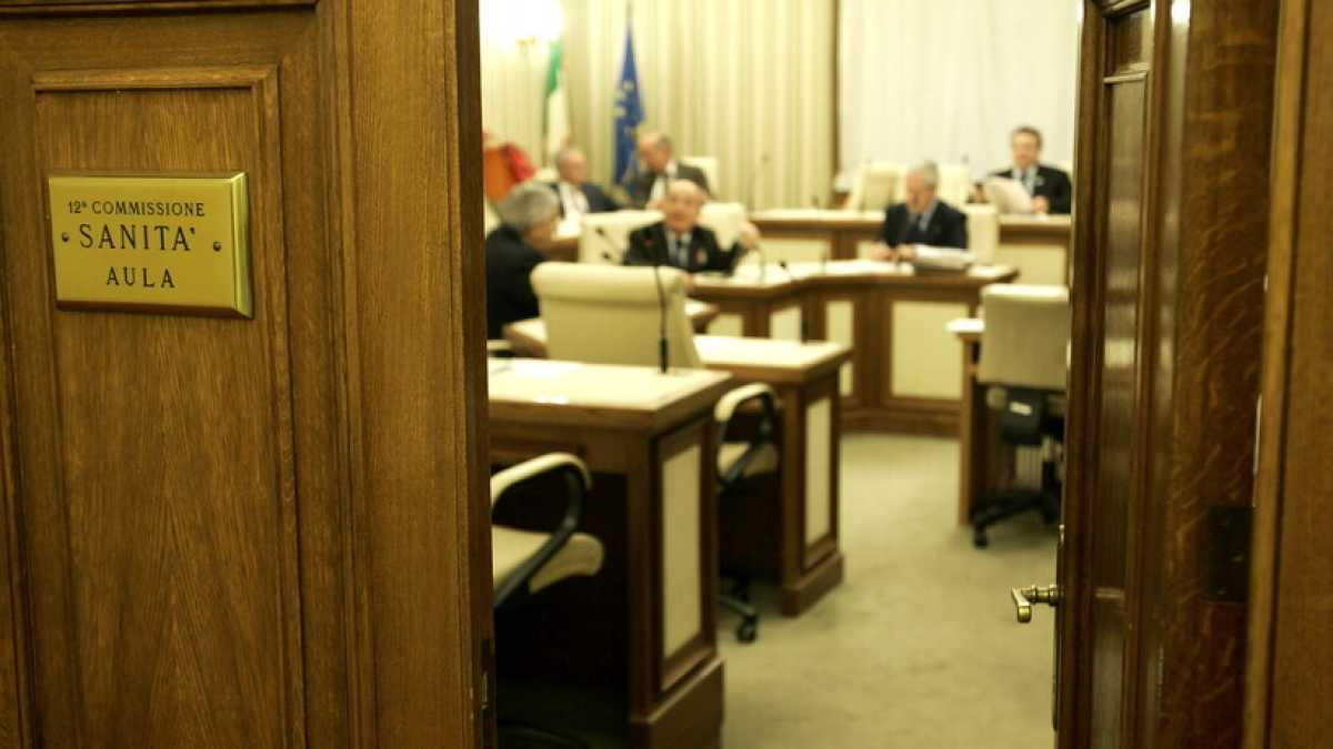 Immagine di Il dl sulle prestazioni sanitarie è fermo al Senato. Un caos da rione Sanità