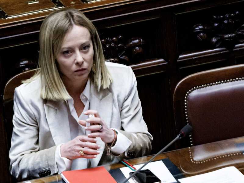 Il Pnrr quaquaraquà. Frane, burocrazia, commissioni: tutti i ritardi di spesa in un report. Il Pd: "È fallito"