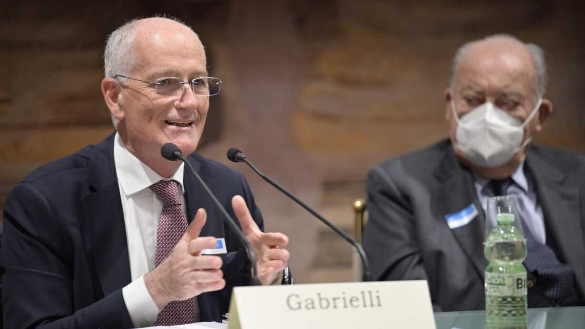 Immagine di Franco Gabrielli: non commissariare Roma nel 2015 fu una “supercazzola” del Pd