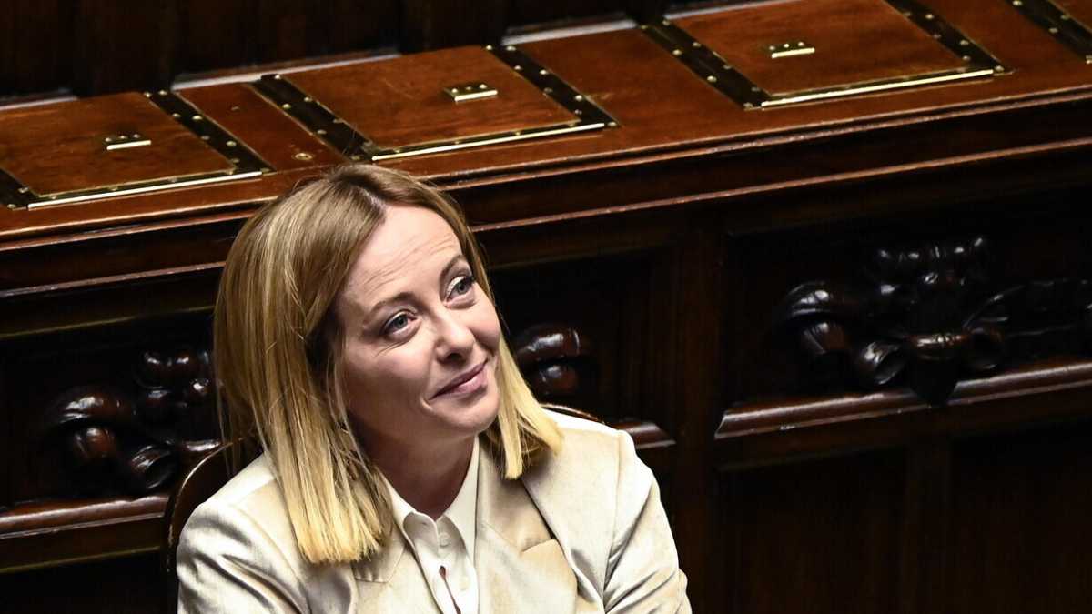 Immagine di Meloni scavalca Prodi, il suo governo è il quinto più lungo della storia. E resuscita il premierato: "Fondamentale"