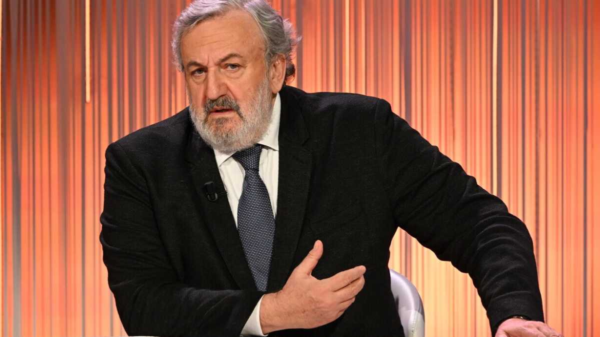 Immagine di Dalla Puglia a Roma, Emiliano avverte il M5s: “Per costruire la coalizione serve collaborare”