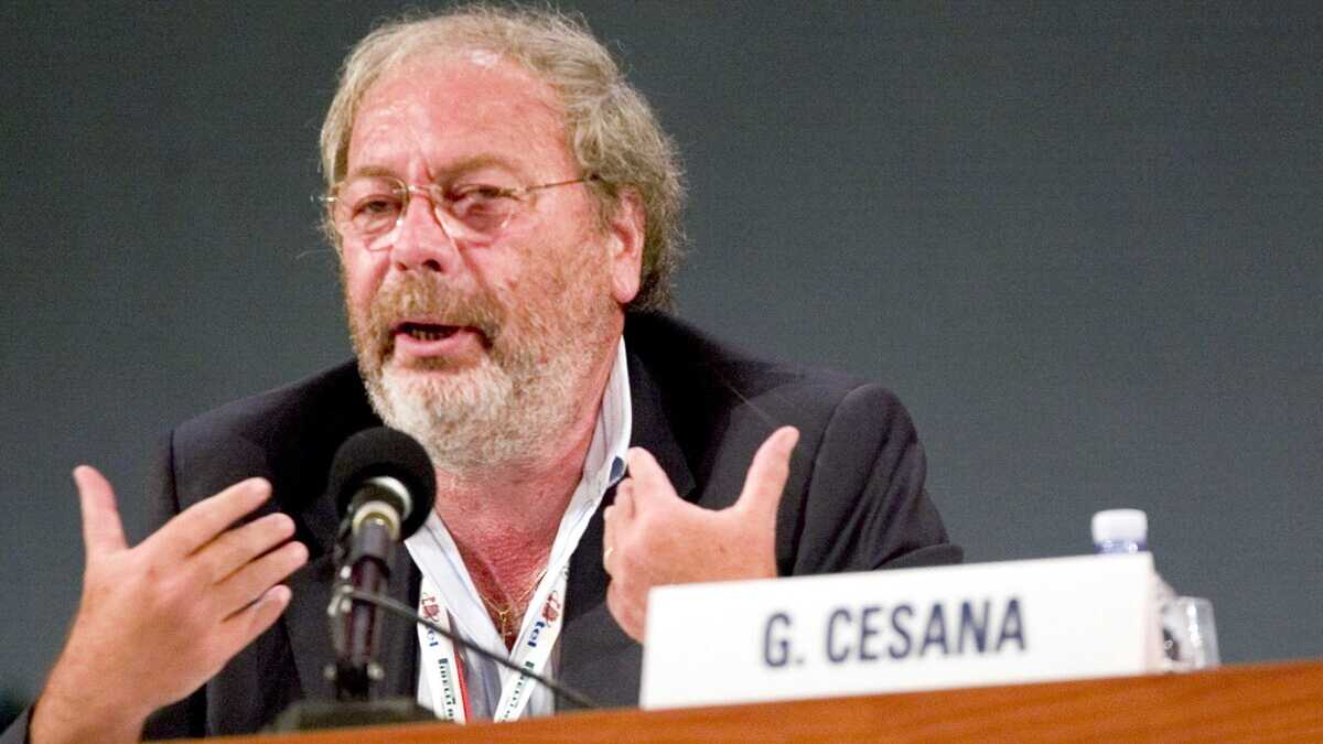 Immagine di Un manuale della desuetudine firmato da Giancarlo Cesana