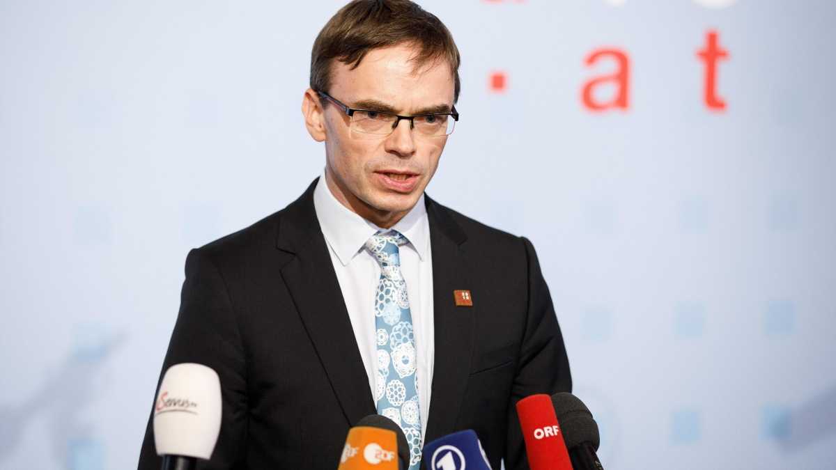 Immagine di Difesa di sinistra del kit che prende sul serio le minacce. Intervista a Sven Mikser