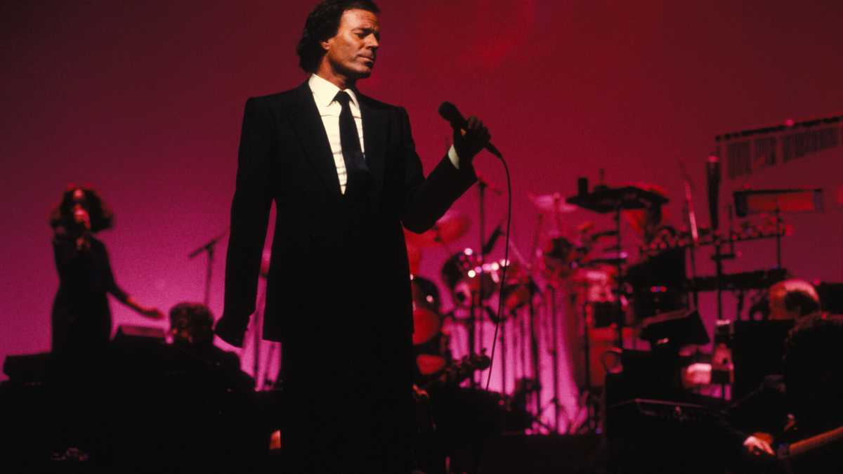 Immagine di Julio Iglesias, il gran seduttore