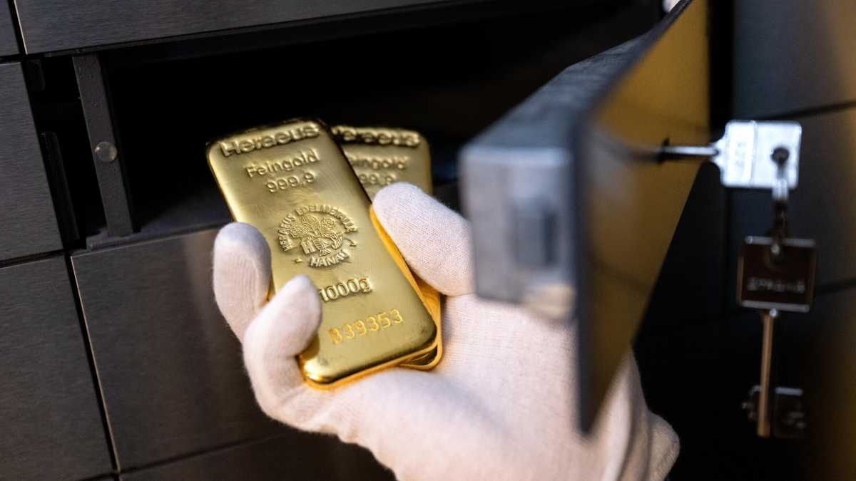 Immagine di Oro scatenato. Il ritorno di un bene rifugio in tempi di incertezza