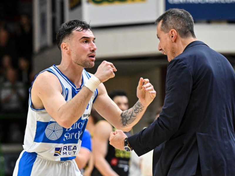 Foto tratta dal profilo Facebook della Dinamo Sassari