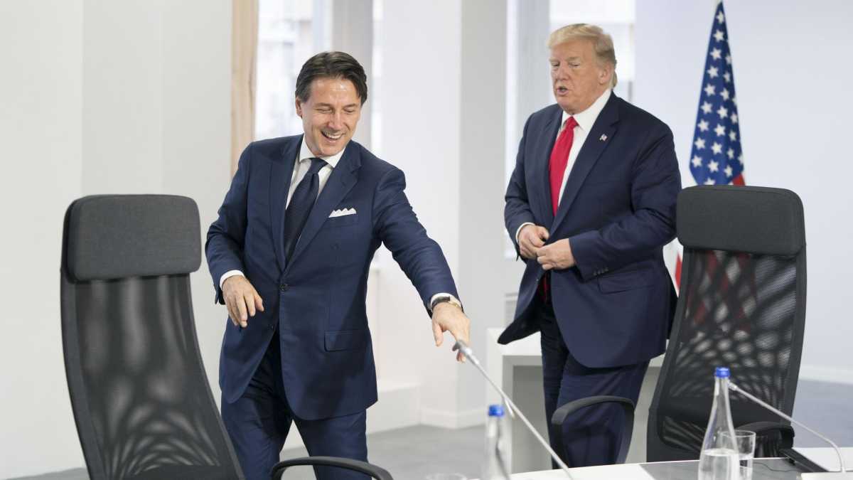 Immagine di L'Amministrazione Trump è il governo gialloverde con la valigetta nucleare